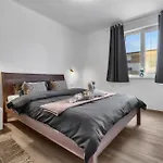 Appartement With Garden And Parking