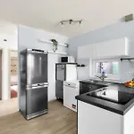 Appartement With Garden And Parking *