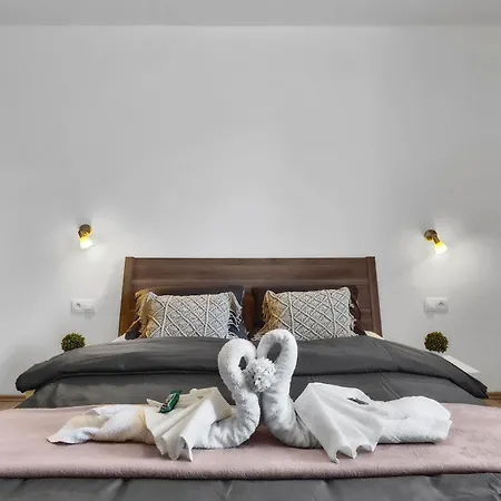 アパート With Garden And Parking *