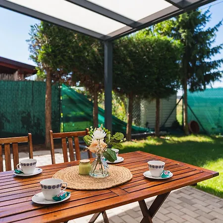 アパート With Garden And Parking *